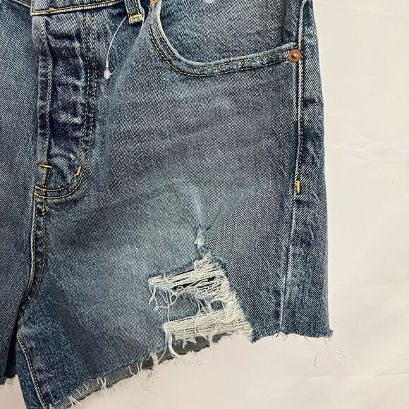 Modern American East Side High Short - Picture 5 of 10